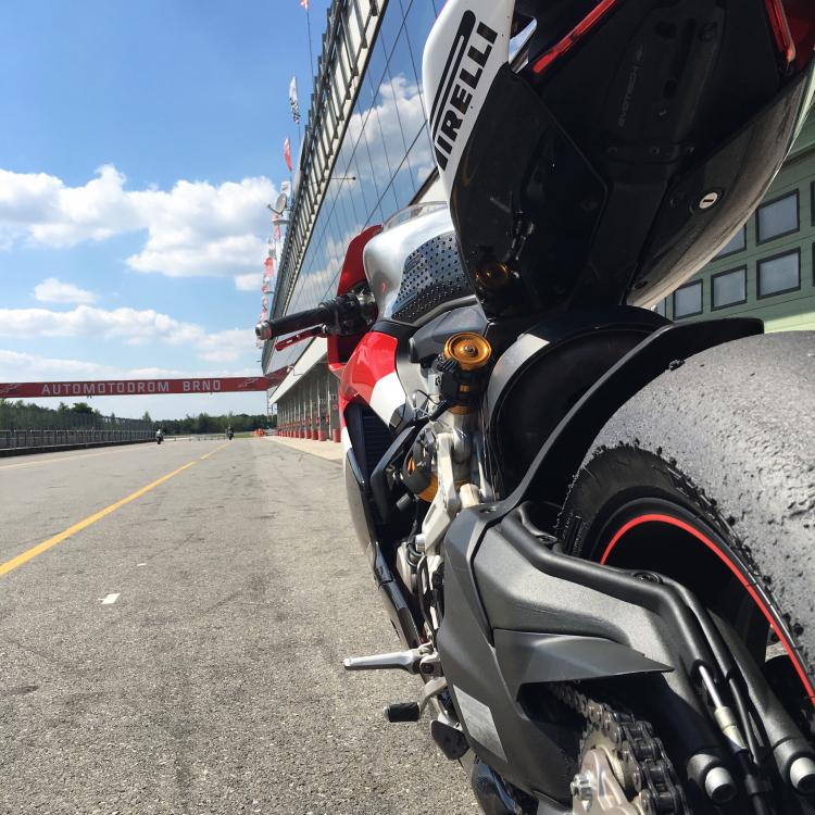 01723aef4fba558665fb0745db00e3e31d6c036a