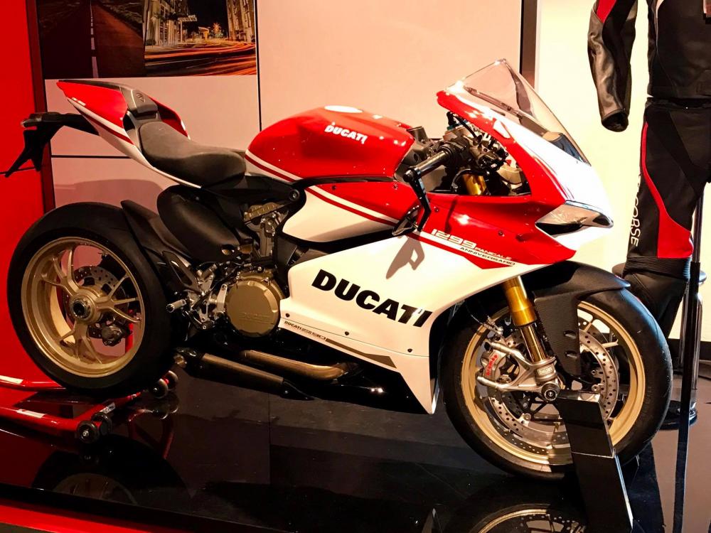 16797778_716927588477232_537980798633160