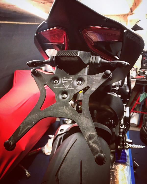 03C88785-3B73-4114-ABC7-61678983152A.thu