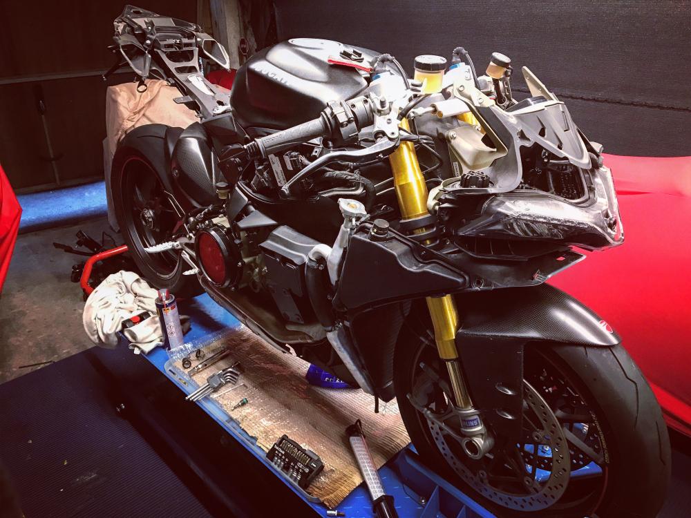 041903C8-0514-4655-A9CE-4EB49A0AAEBB.thu