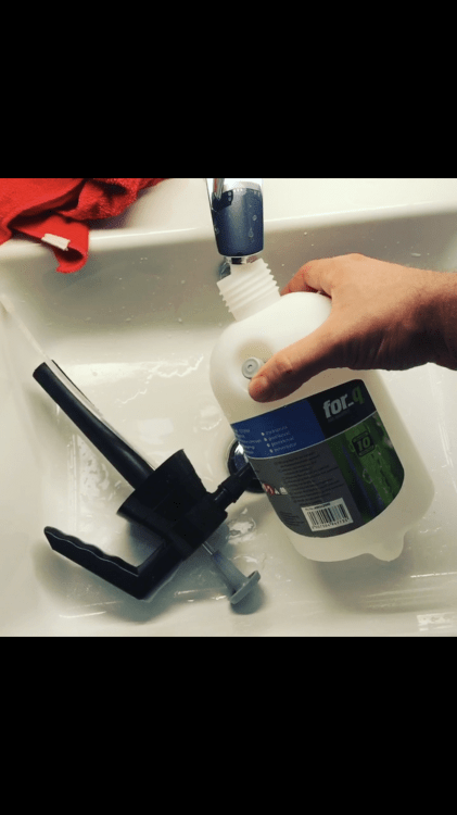 ED4FABFC-0320-443D-8BBF-63D3F83AFC56.thu