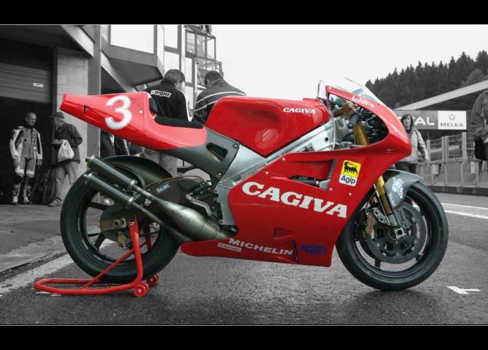 Cagiva 500 C593 John Kocinski 1993.jpg